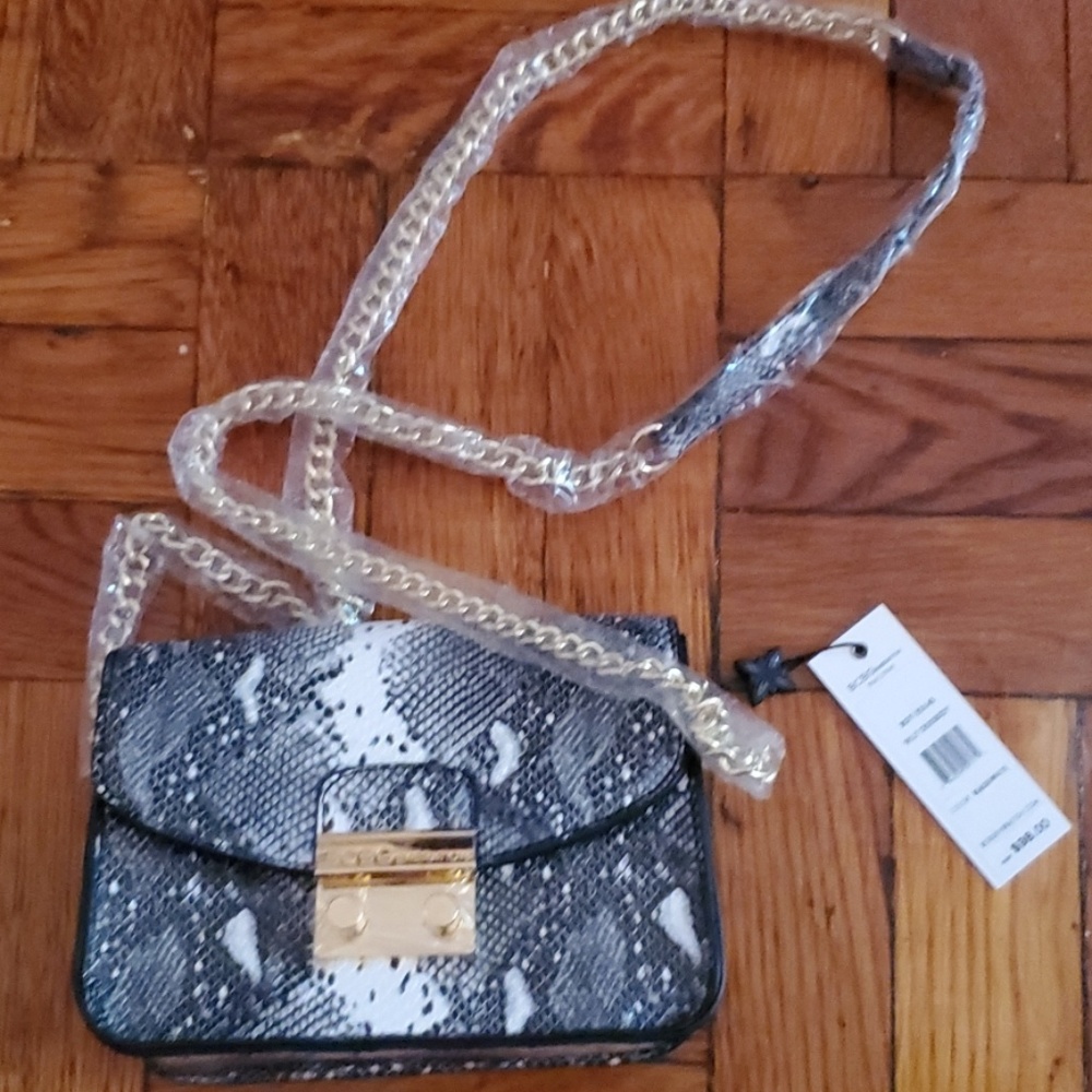 new BCBD   Snake   Print black-and-white